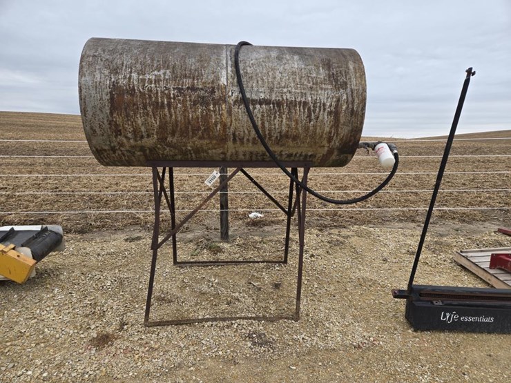 #5943-•-fuel-tank-w/-stand-image-1
