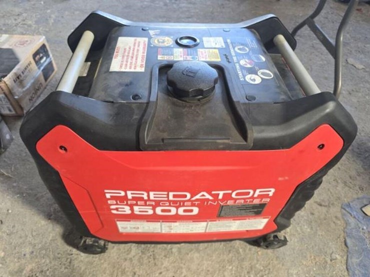 predator-3500-super-quiet-generator-image-1