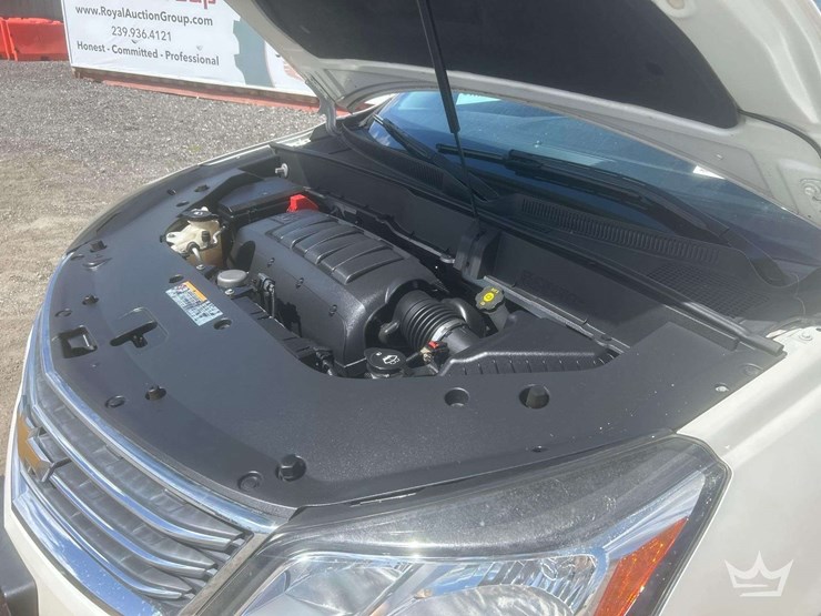 2013-chevrolet-traverse-image-8