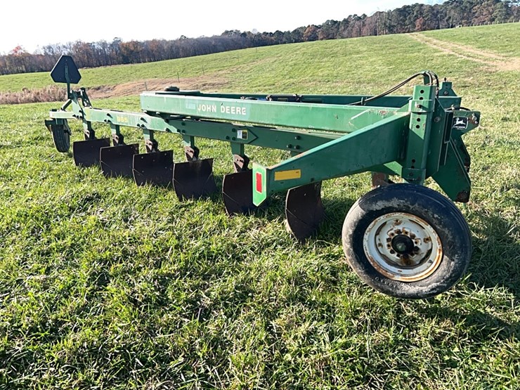 john-deere-965-7-bottom-switch-plow-image-9