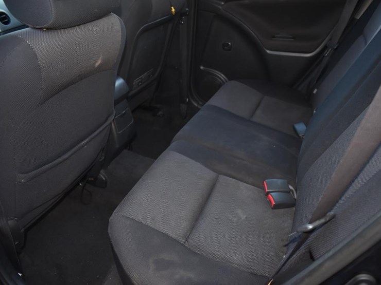 2003-toyota-(vin-#-2t1kr32e13c123843)-(showing-appx-255,227-miles,-up-to-th-image-6