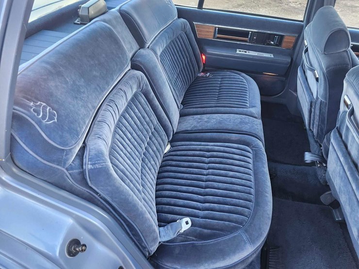 1985-oldsmobile-ninety-eight-regency-image-94