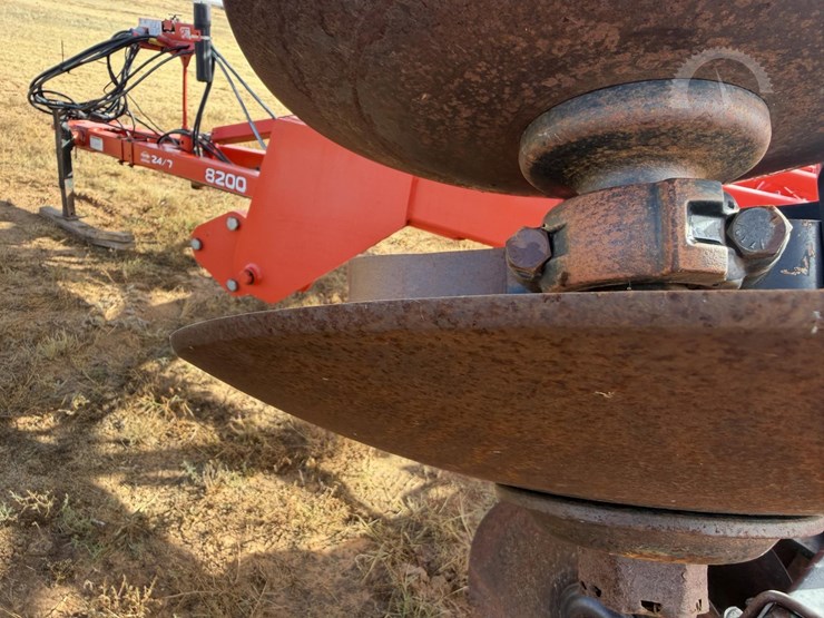 kuhn-krause-8200-36-image-27