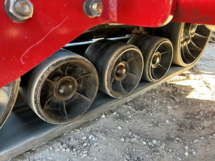 2013-case-ih-steiger-550-image-55