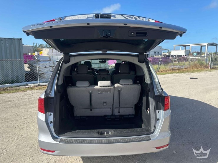 2018-honda-odyssey-image-34