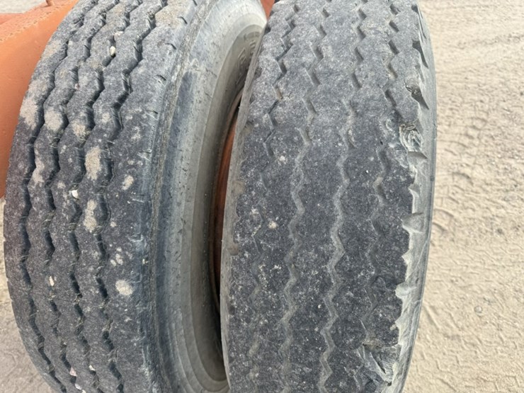 john-deere-8-image-51