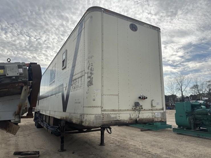 great-dane-trailer-image-5