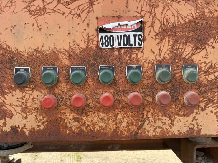 cedarapids-5x16-image-36