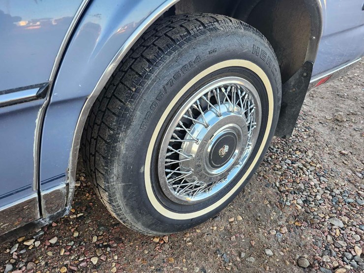 1985-oldsmobile-ninety-eight-regency-image-104