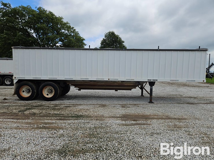 2004-independent-hawk-master-3402-sg-t/a-grain-trailer-image-4