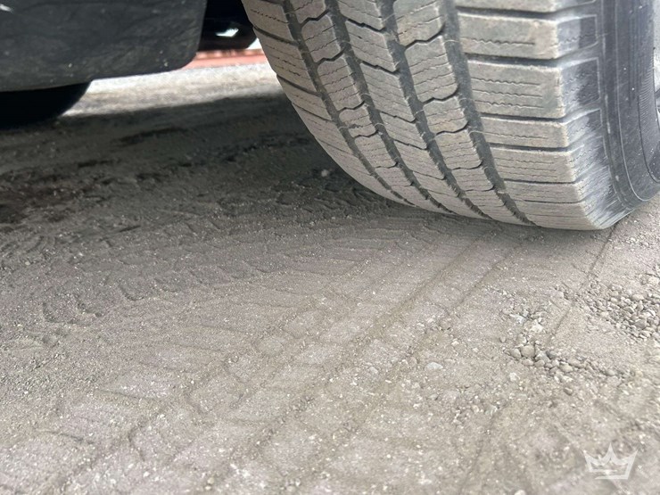 2015-ford-explorer-image-22