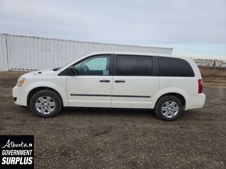 2010-dodge-grand-caravan-se-image-21