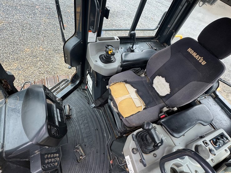 #1301-•-komatsu-d51x-crawler-dozer-image-5