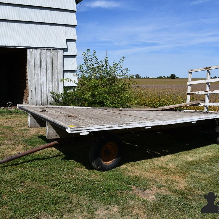 20'X9' Hay Rack