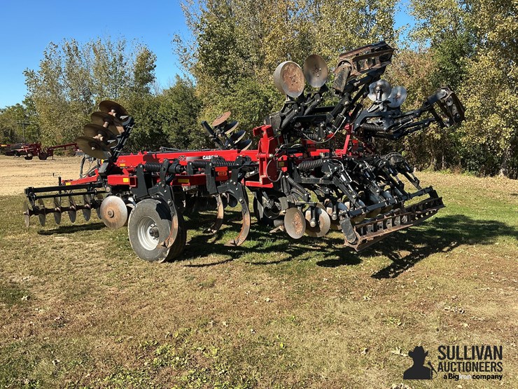 2017-case-ih-875-ecolo-tiger-9-shank-disk-ripper-image-7