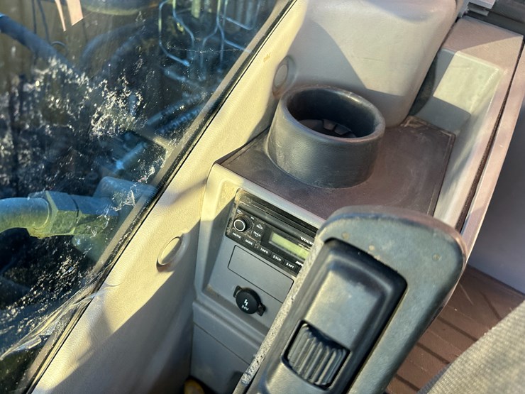 #32824-•-2022-volvo-ec160e-crawler-excavator-w/hydraulic-thumb-image-91