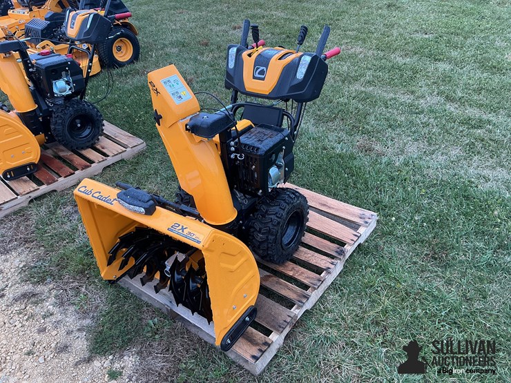 cub-cadet-2x30ip-30”-walk-behind-snow-blower-image-1