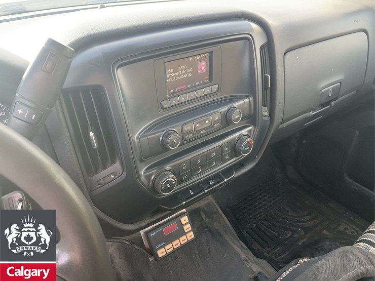 2016-gmc-sierra-2500hd-image-14