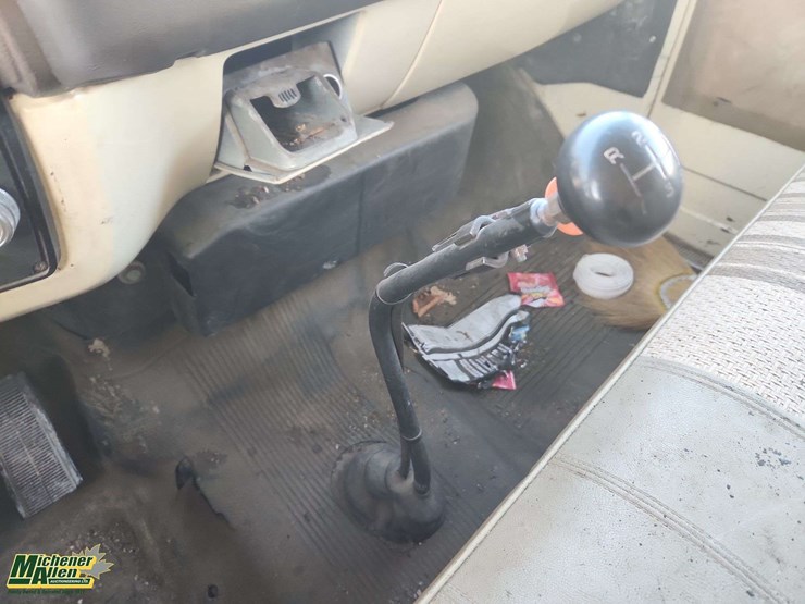 1991-gmc-7000-image-19