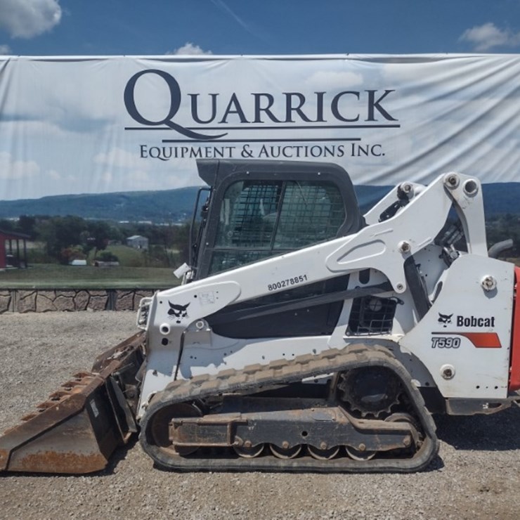 BOBCAT T590