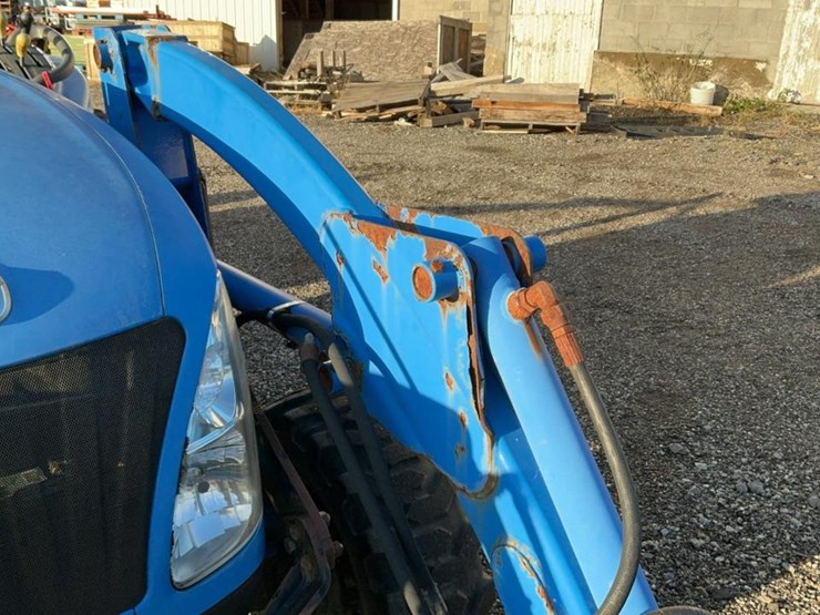 new-holland-tc29da-image-42