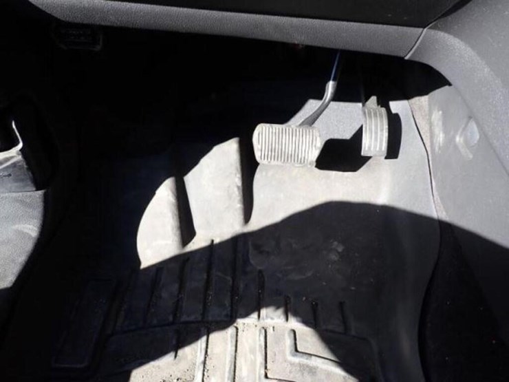 2014-ford-transit-connect-image-14