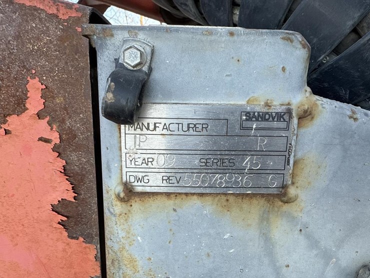 2009-sandvik-dc302r-image-46