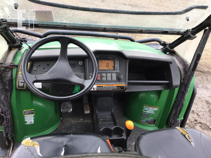 john-deere-gator-xuv-825i-image-11