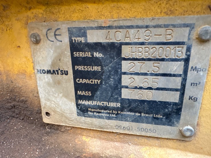 #1301-•-komatsu-d51x-crawler-dozer-image-13