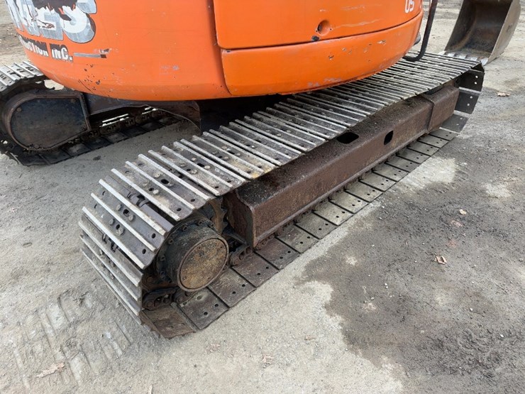 hitachi-zx75us-image-23