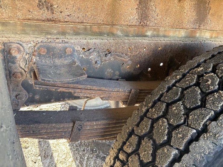 #1337-•-1998-mack-cs200-flatbed-image-47