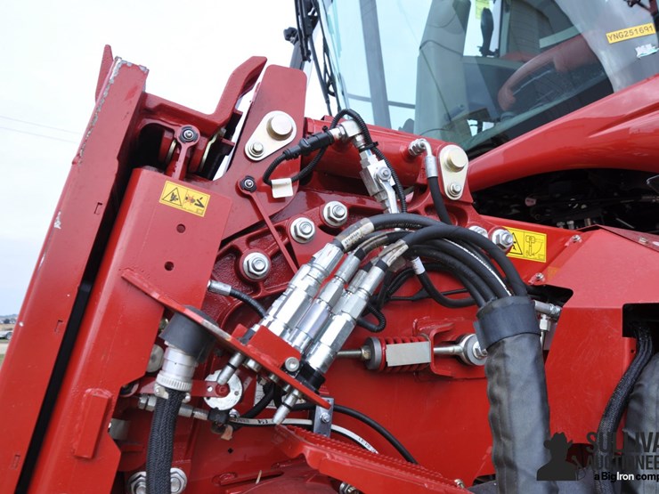 2023-case-ih-8250-image-14