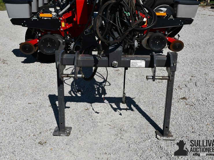 2019-massey-ferguson-9800ve-simply-advanced-ii-16r30-planter-image-9
