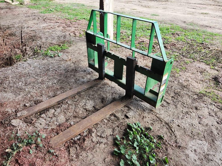 pallet-forks-image-1