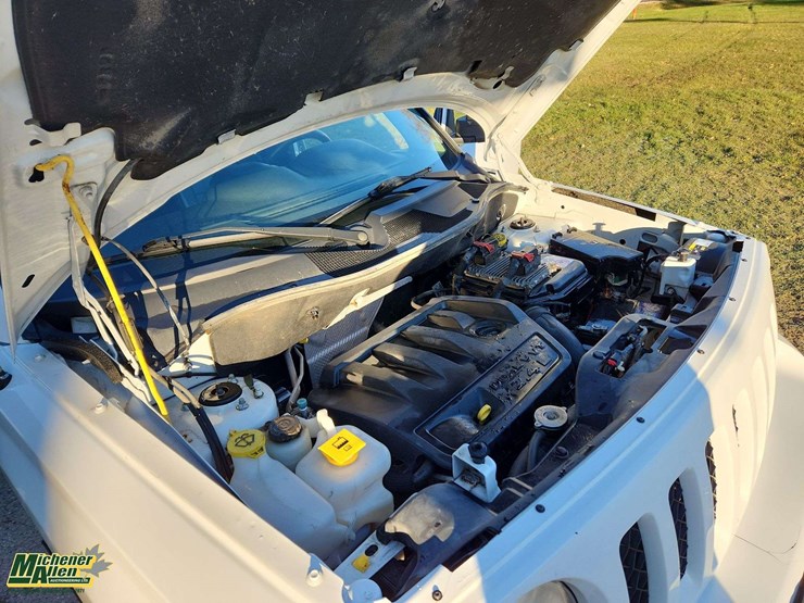 2014-jeep-patriot-image-23