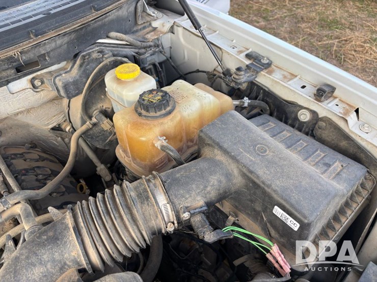 2014-ford-f150-xlt-image-43