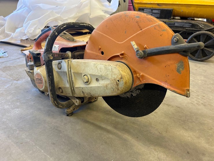 stihl-ts500i-concrete-saw-image-2