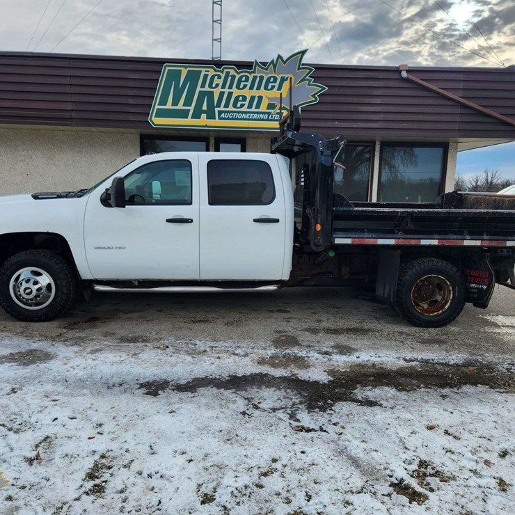 2013 CHEVROLET SILVERADO 3500HD