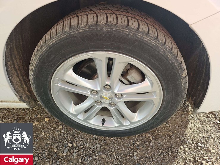 2018-chevrolet-cruze-lt-4dr-hatchback-image-11