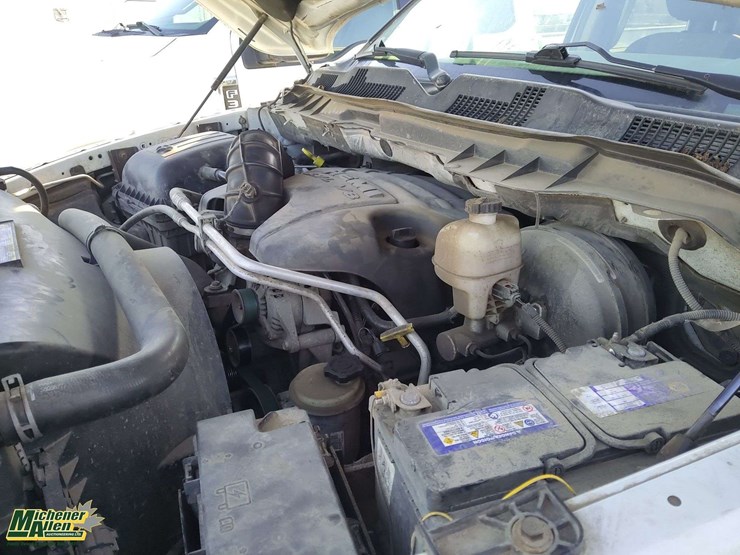 2011-dodge-2500-image-22