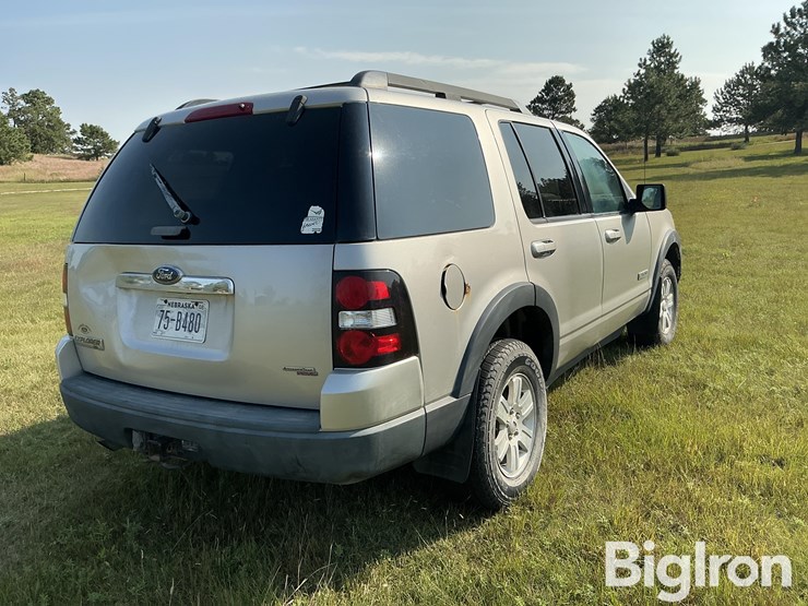 2007-ford-explorer-xlt-image-5