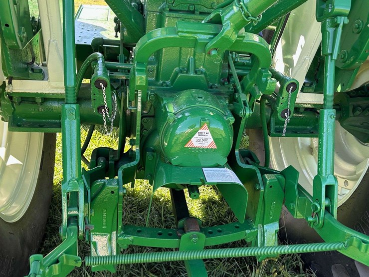 oliver-1655-image-24