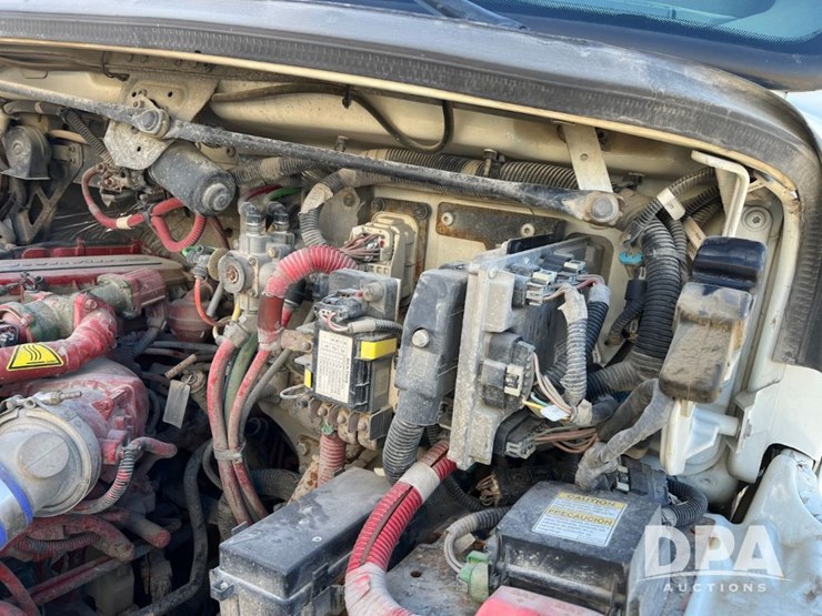 2016-freightliner-petroleum-truck-(jn3388,-unit-2374)-image-75