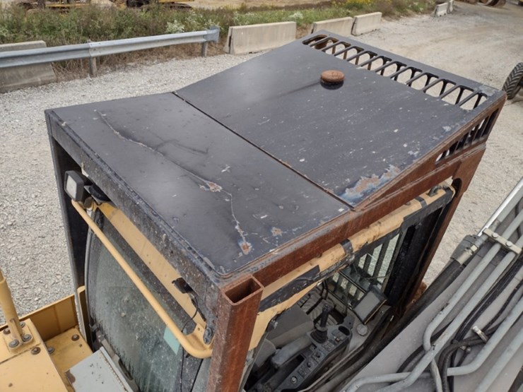 volvo-ec220e-lr-image-52