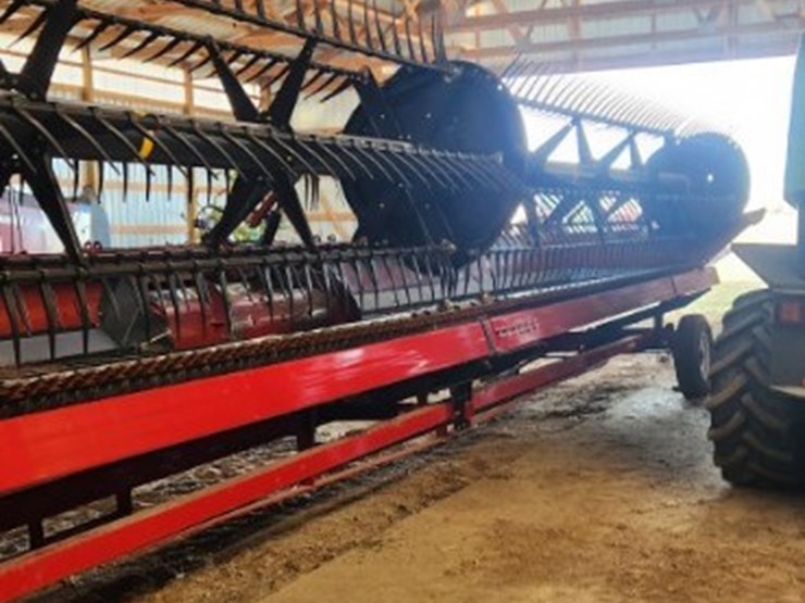 2014-case-ih-3162-image-4