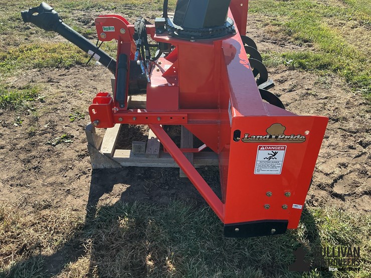 land-pride-sb2584-84”-3-pt-snow-blower-image-18