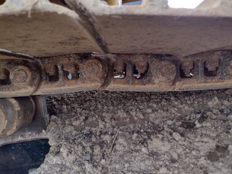 deere-225d-lc-image-29