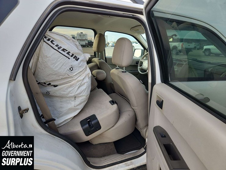 2008-ford-escape-hybrid-image-22