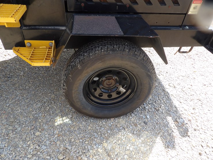 #27063-•-2016-laymor-sm-400-sweeper-/-broom-image-11