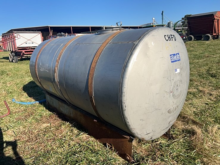 stainless-nurse-tank-image-1